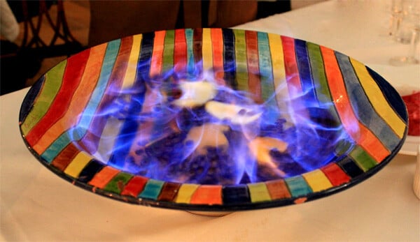 An electric looking plate